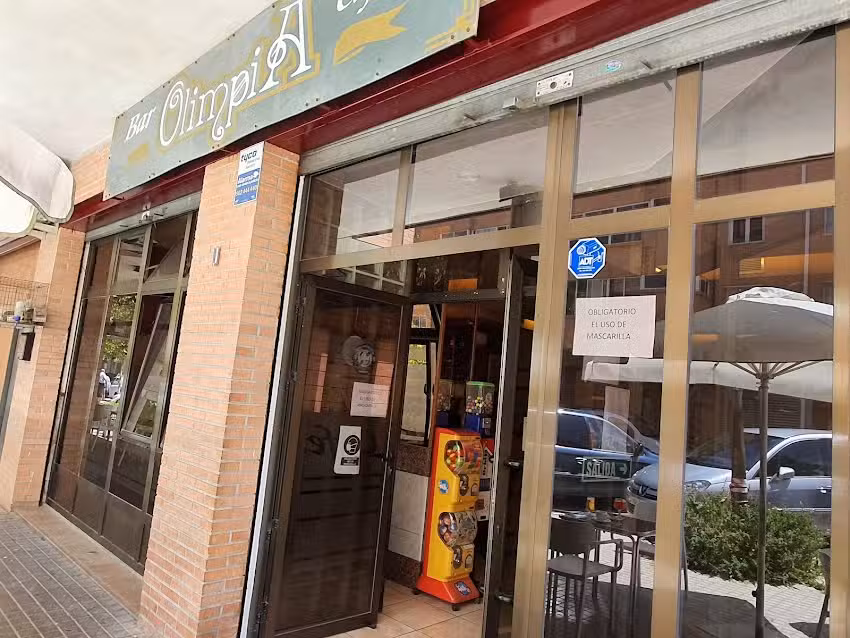 Bar Cafeter&iacute;a Olimpia