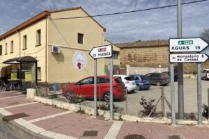 BAR CAFETER&Iacute;A RESTAURANTE Los Rosales.