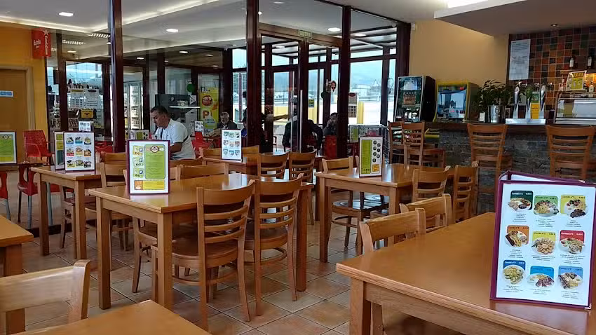 Bar Cafeter&iacute;a Restaurante Pk Trucks