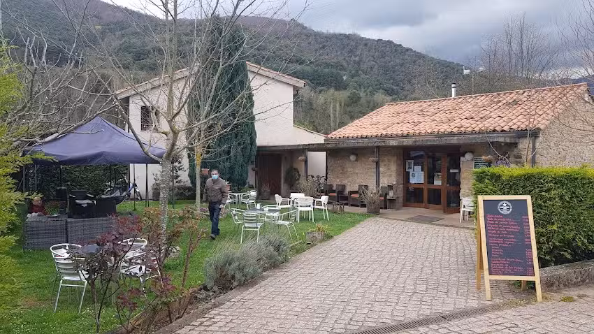 Bar &ndash; Cafeter&iacute;a Tentempi&eacute;