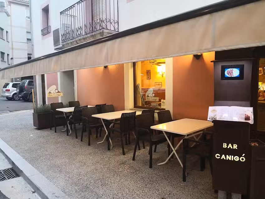 Bar Canig&oacute;