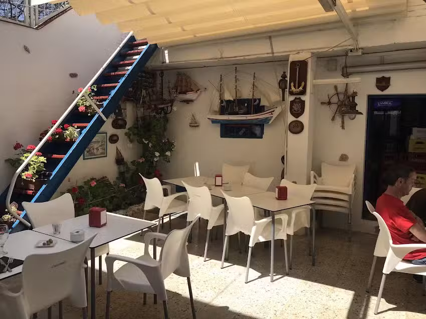 BAR CANO