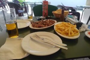 BAR CENTRO EN SALVALEON