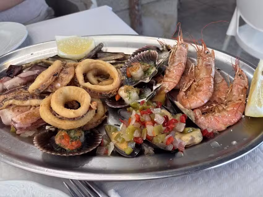 Bar Cervecer&iacute;a El Mozucu