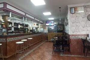 Bar Cervecer&iacute;a La Esquina