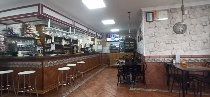 Bar Cervecer&iacute;a La Esquina