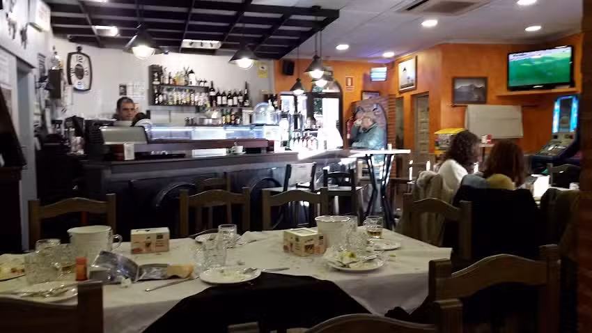 BAR CERVECERIA LOS ARCOS