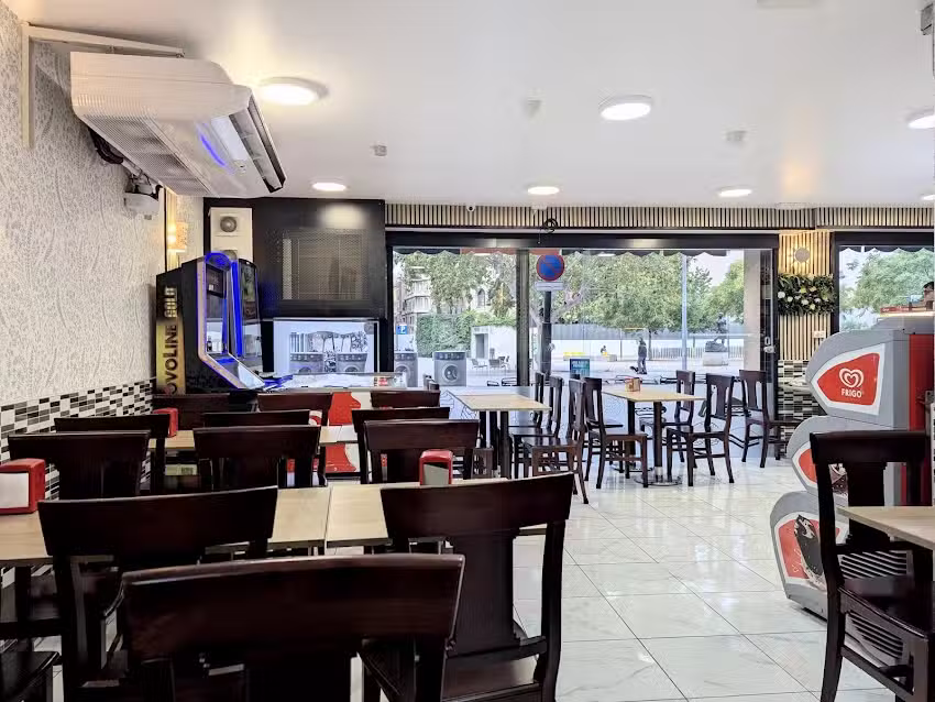 Bar Cl&agrave;ssic Cafeteria