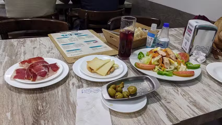 Bar Constantina Cuisine