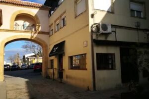 Bar Coyote Caf&eacute; el Arco