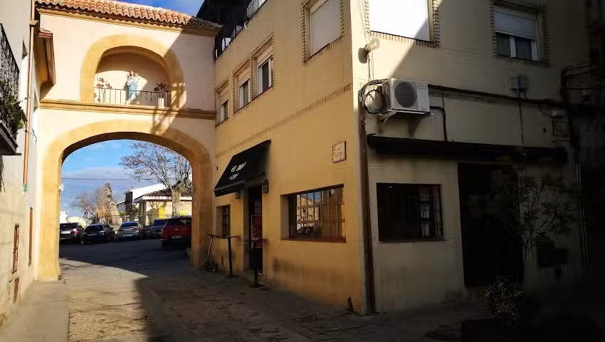 Bar Coyote Caf&eacute; el Arco