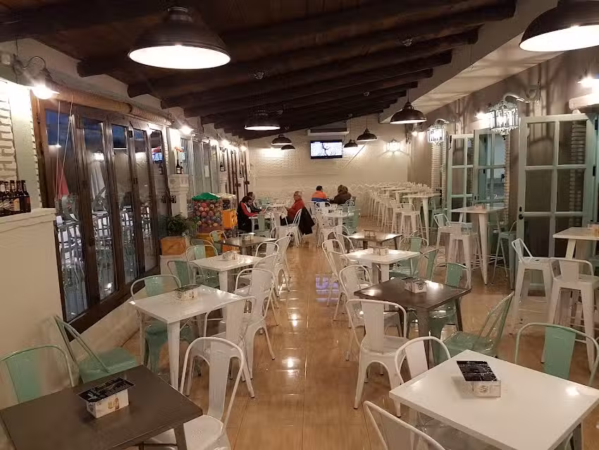 Bar D&rsquo;TAPAS CHURRIANA