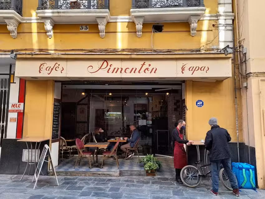 Bar de Tapas en Sevilla PIMENT&Oacute;N