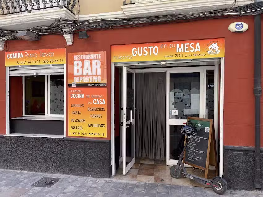 Bar Deportivo en CASA (Casa de Comidas)