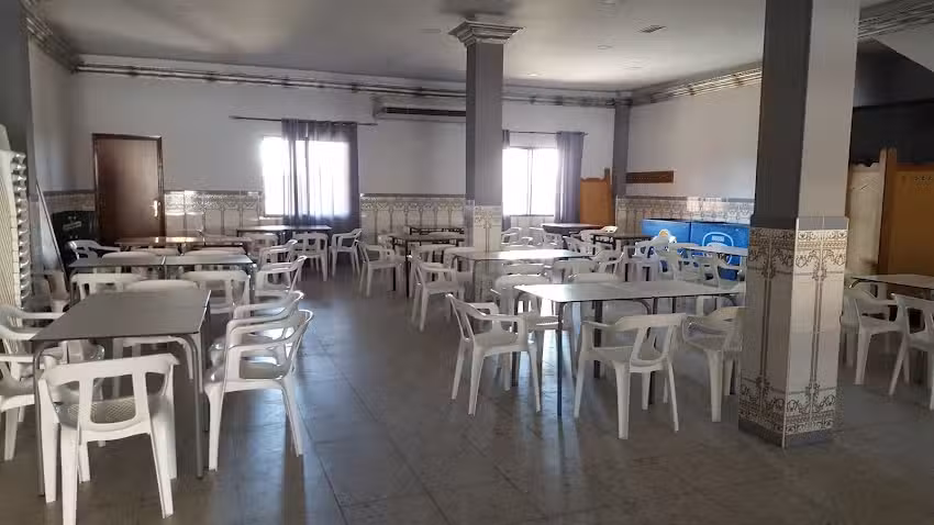 Bar &ndash; Discoteca Moreno