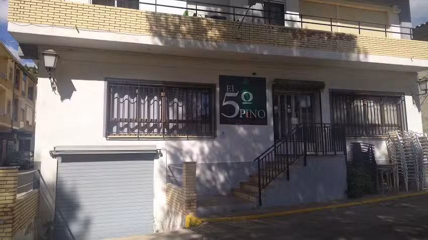 Bar El 5&deg; Pino