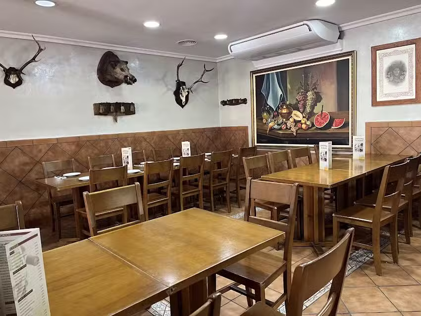 Bar El Cateto (Parque Alcosa) Cervecer&iacute;a La Fresca