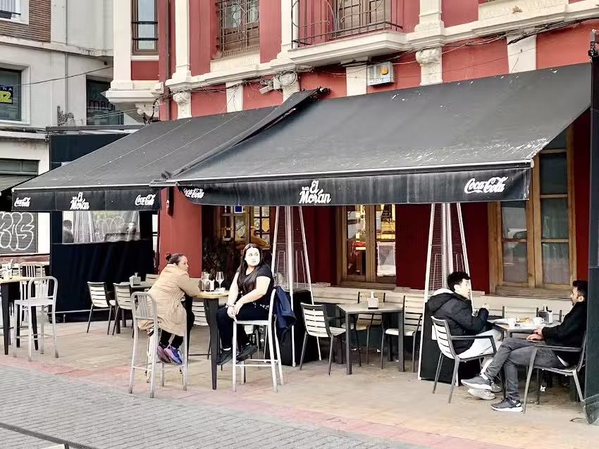 Bar El Mor&aacute;n