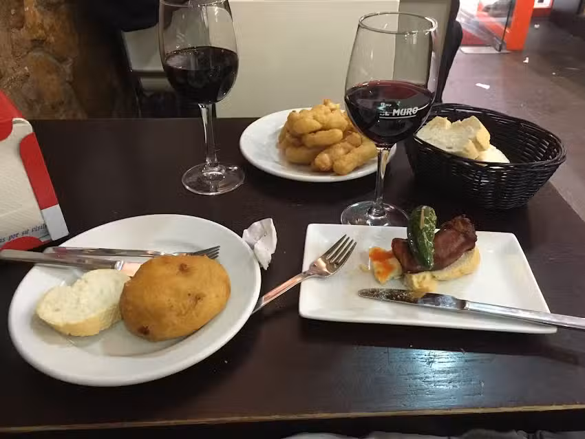 Bar El Muro Restaurante