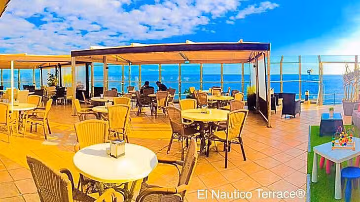 Bar El Nautico Terrace