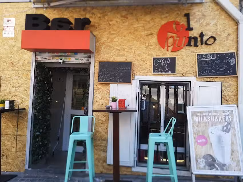 Bar El Punto & +