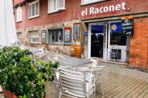Bar El Raconet Charrua