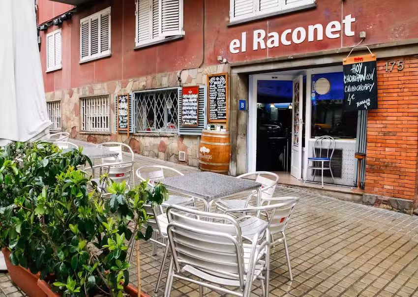 Bar El Raconet Charrua