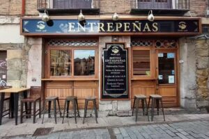 Bar Entrepe&ntilde;as Plaza San Mart&iacute;n