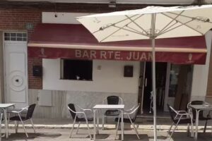 Bar kebab pizzeria Llombai