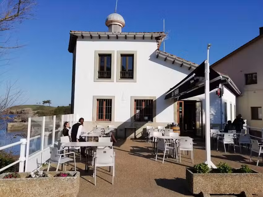 Bar La Bah&iacute;a
