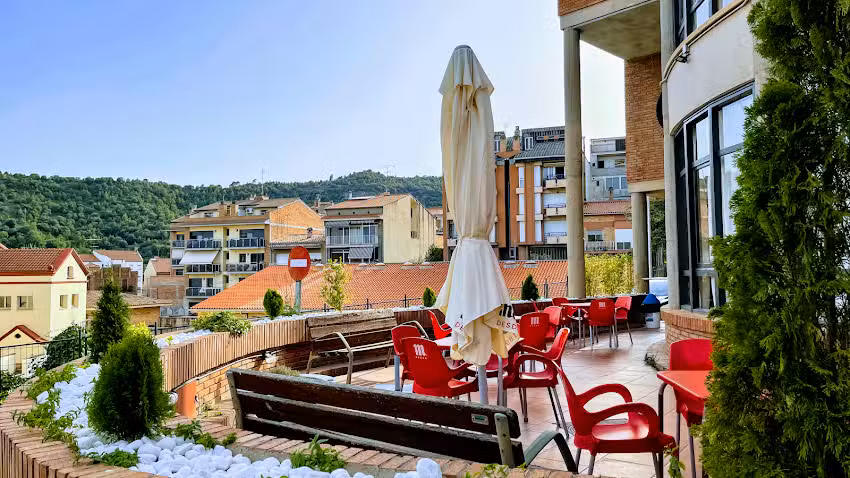 Bar La Llar (Puig-reig)