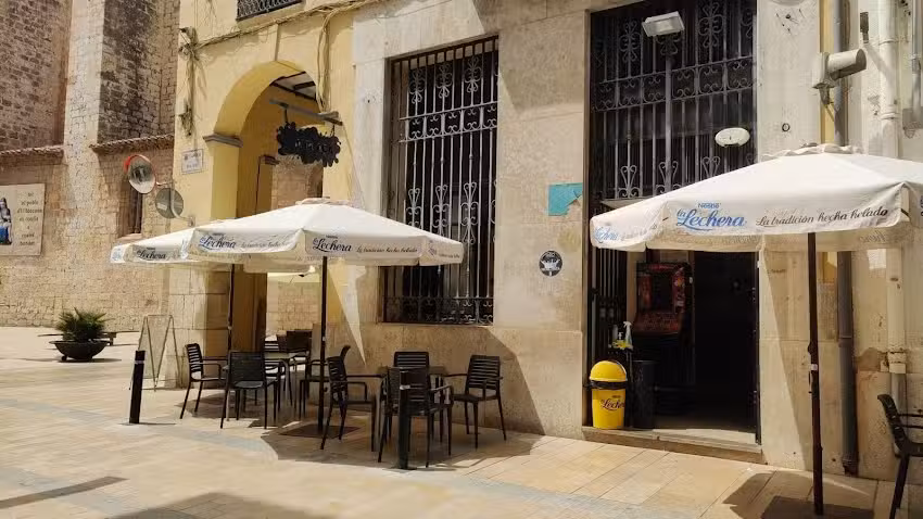 Bar La Pla&ccedil;a
