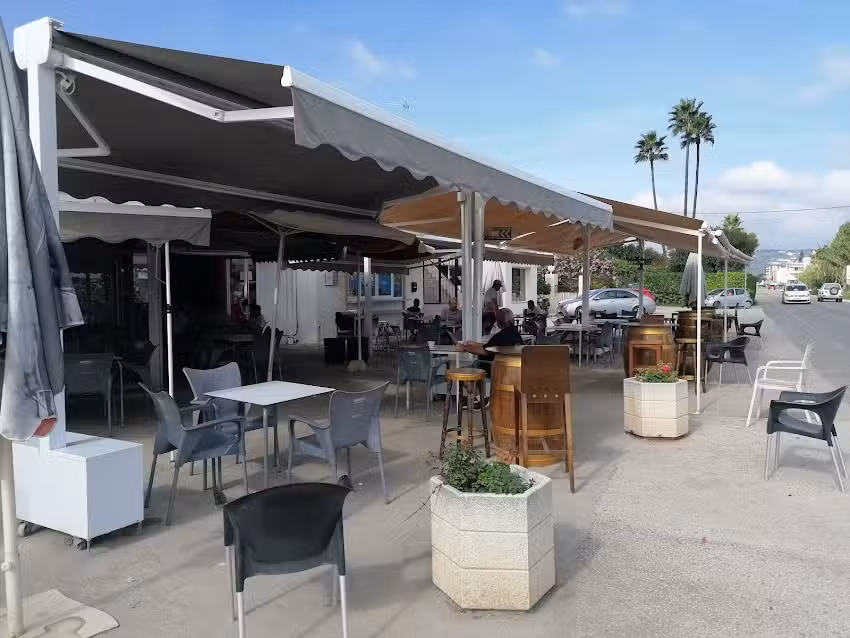 Bar las olas