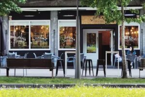 Bar Lopena Food & Drink