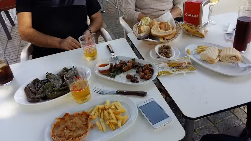 Bar Mequi Tapas Cervecer&iacute;a