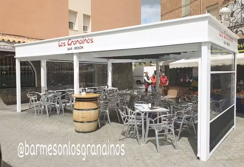 Bar Mes&oacute;n Los Granainos de Herrera Oria 248