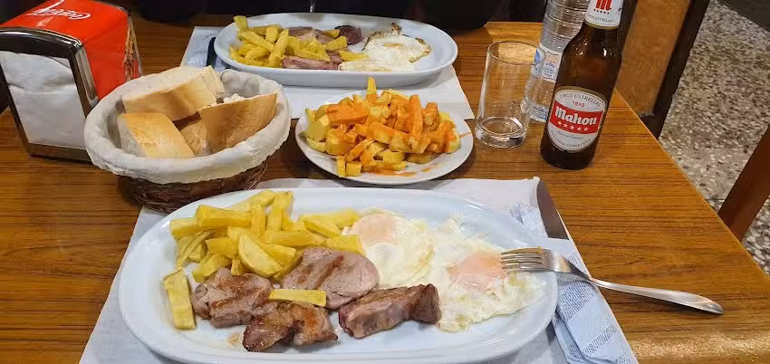 Bar Moncho&rsquo;s