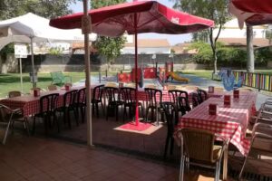 Bar Parque de los patos Gines