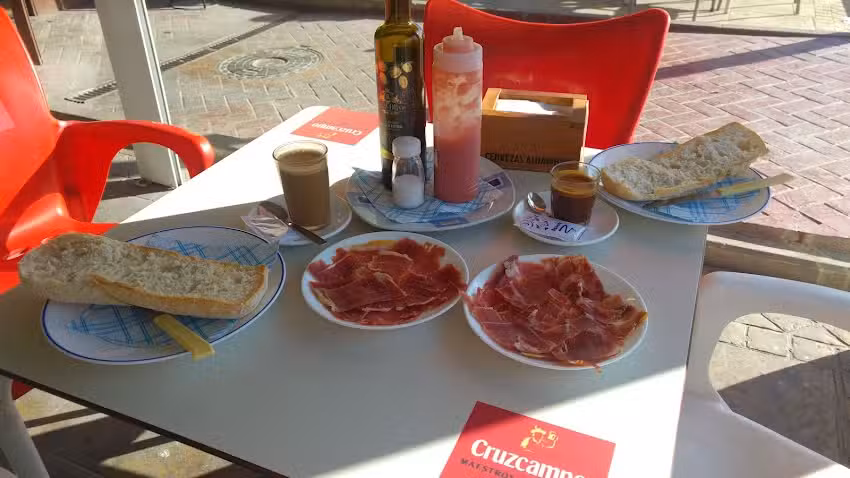 Bar Patacon granja 400