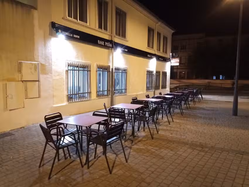 Bar &laquo;Pe&ntilde;a Real Antigua de Gamonal&raquo;