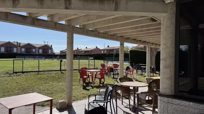Bar Piscinas de cihuri