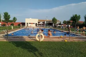 Bar-Piscinas de Conchel