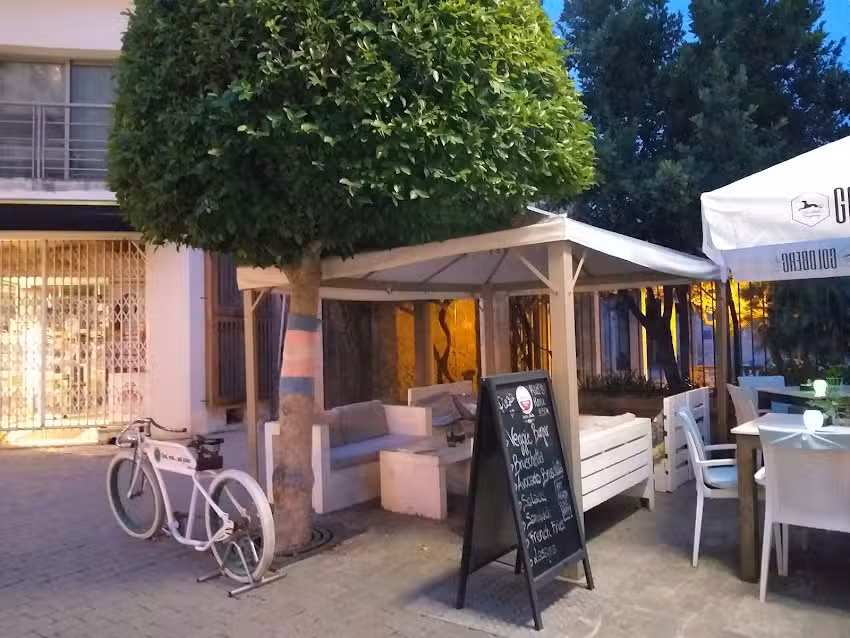 Bar Pizzeria LA BICICLETTA