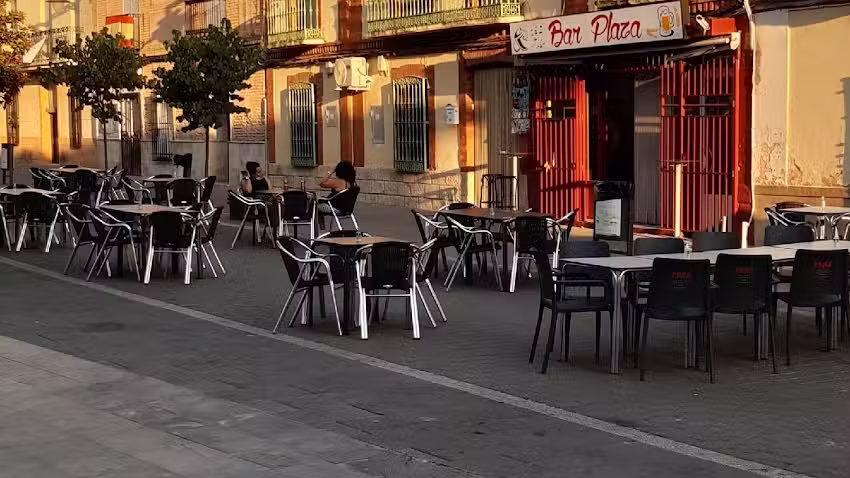 BAR PLAZA