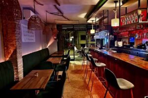 Bar Ra&iacute;ces restaurante