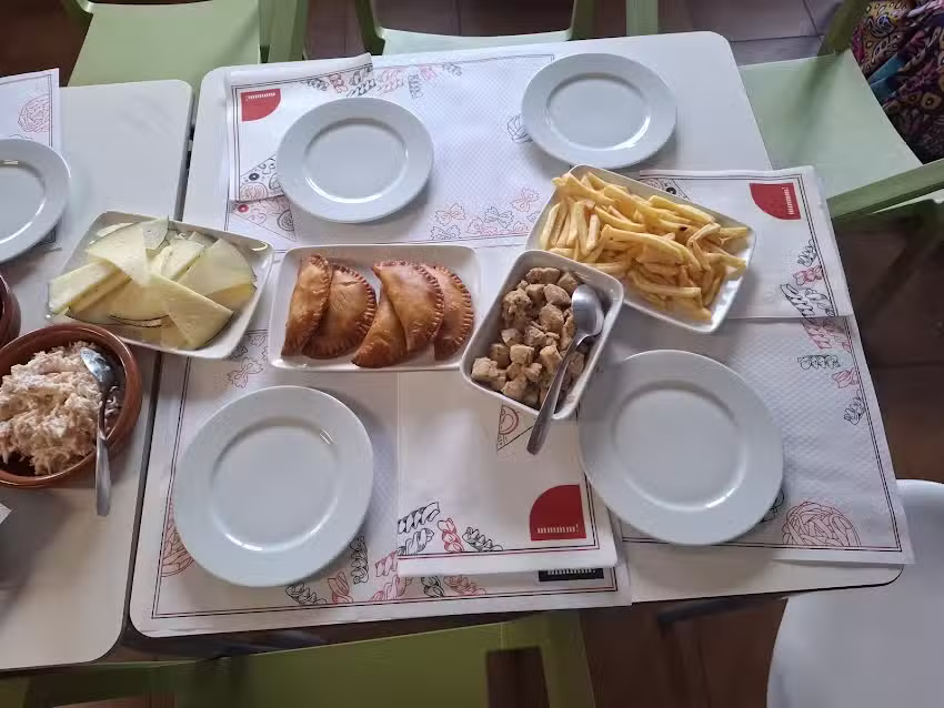 Bar Rebollo (Tita Upe)