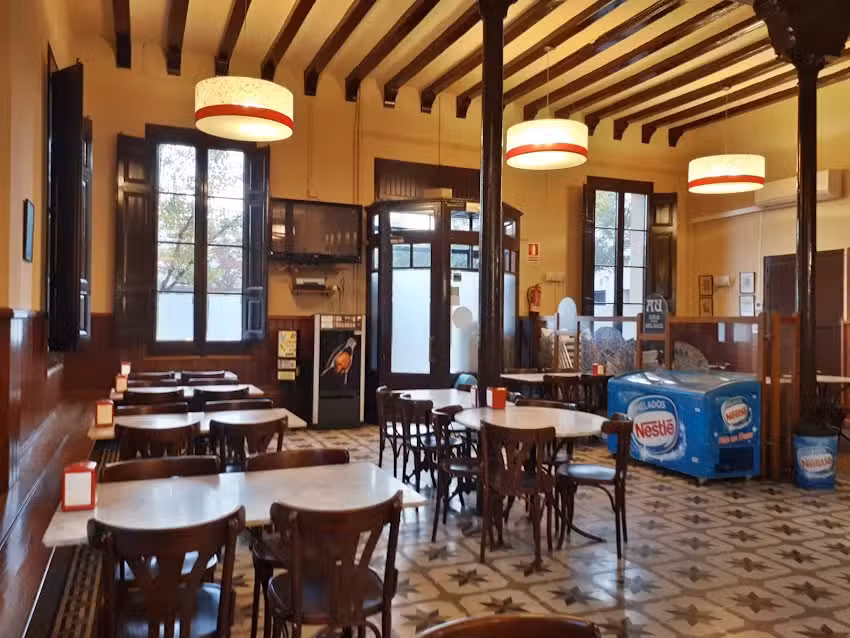 Bar Restaurant Ateneu Uni&oacute;