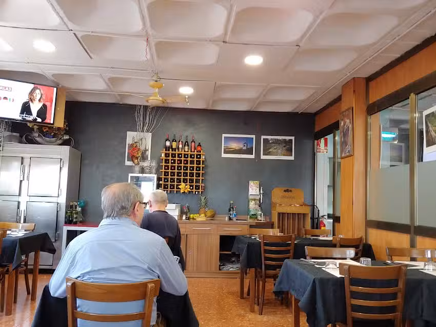 Bar Restaurant Cals Avis