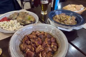 Bar Restaurant Can Manos