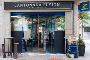 Bar Restaurant Cantonada Fusi&oacute;n la Maquinista